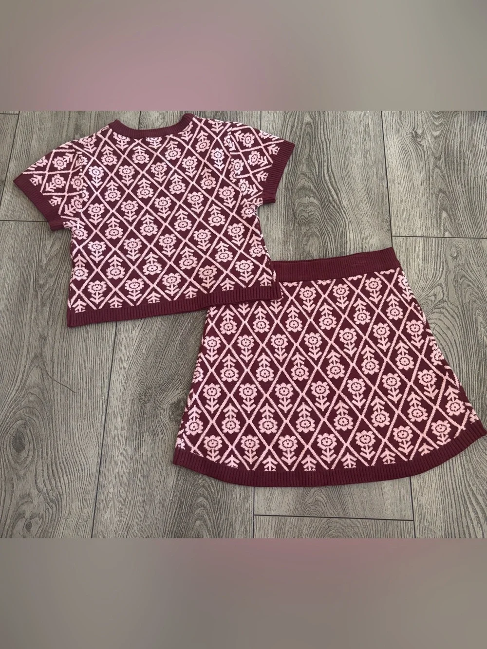 Vince camuto Kids Two-Piece Knit Floral Set - Maroon & Pink